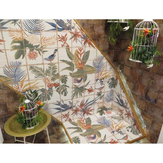 maiunzu mural sonata palma level szecesszios dekor csempe furdoszoba furdo falburkolat zuhanyzo wellness mintas level madar szines kad mosdo dekoracio mediterran country vintage.JPG